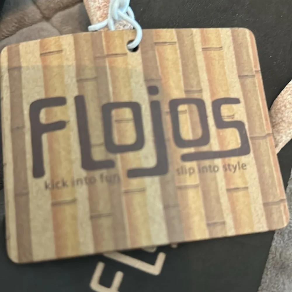 Flojos Flop Flop Sandals - Picture 2 of 3